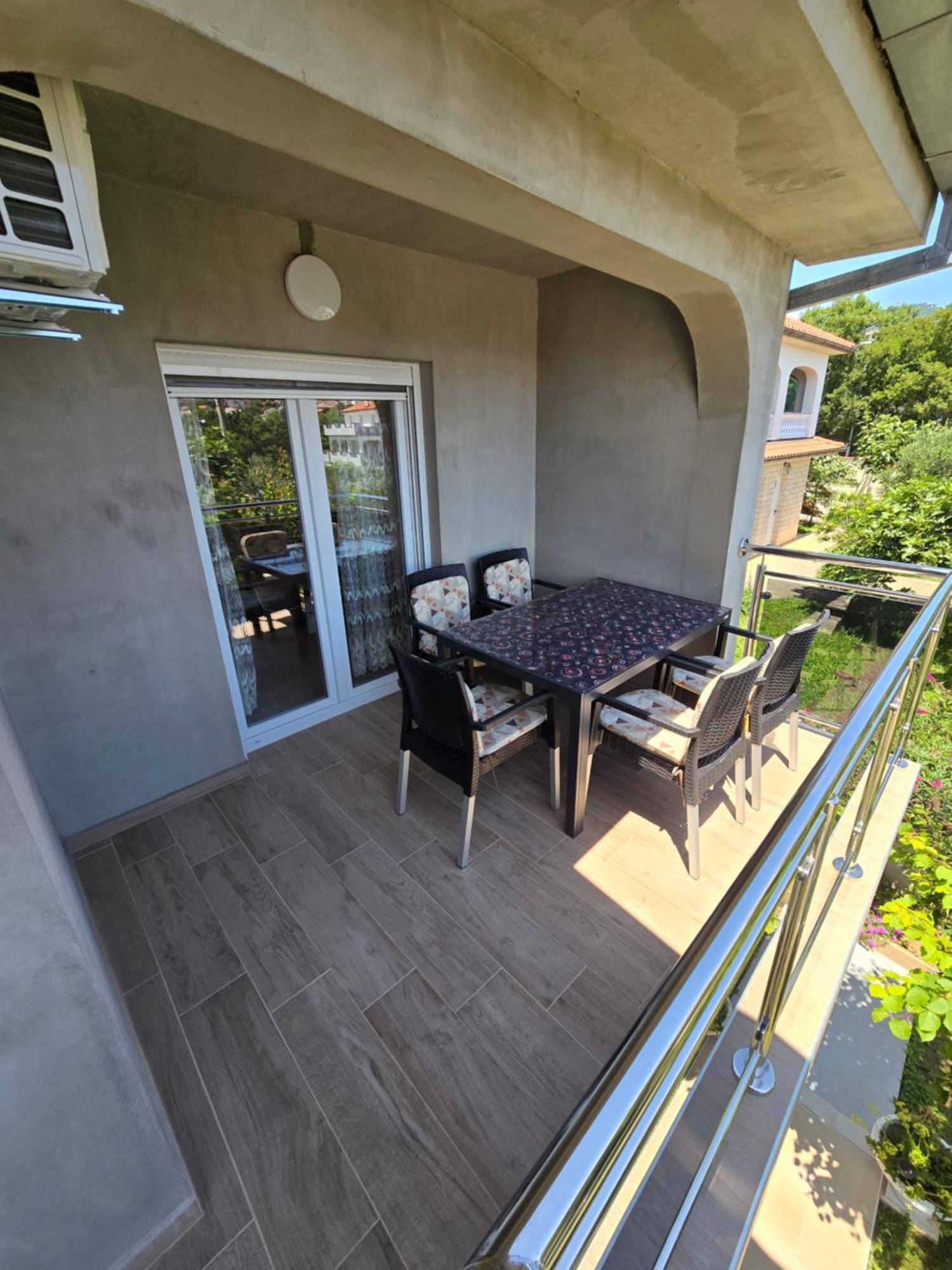 Apartmani Plavsic Novi Vinodolski Εξωτερικό φωτογραφία